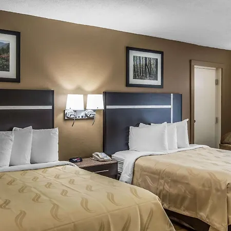 Quality Inn & Suites Gatlinburg North-3