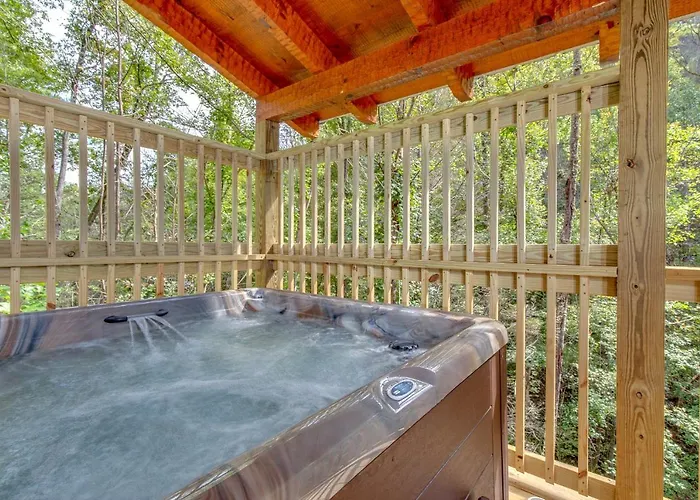 Lovers Hideaway Gatlinburg