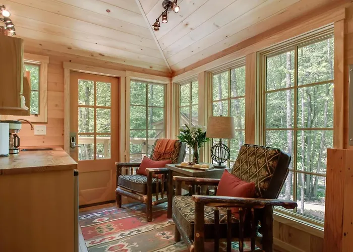 The Hemlock In Treehouse Grove At Norton Creek Villa Gatlinburg