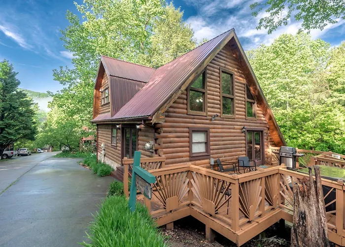 23 The Cub House Cabin Gatlinburg