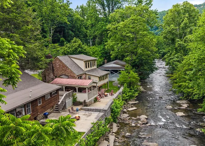 Simones Cottage Gatlinburg
