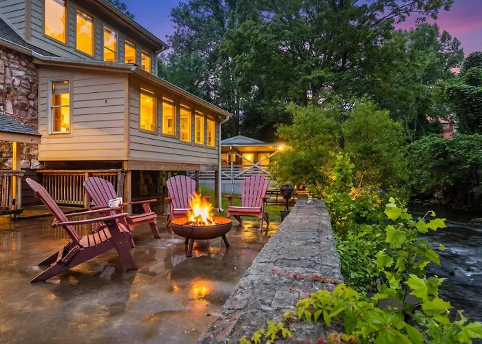 Simones Cottage Gatlinburg