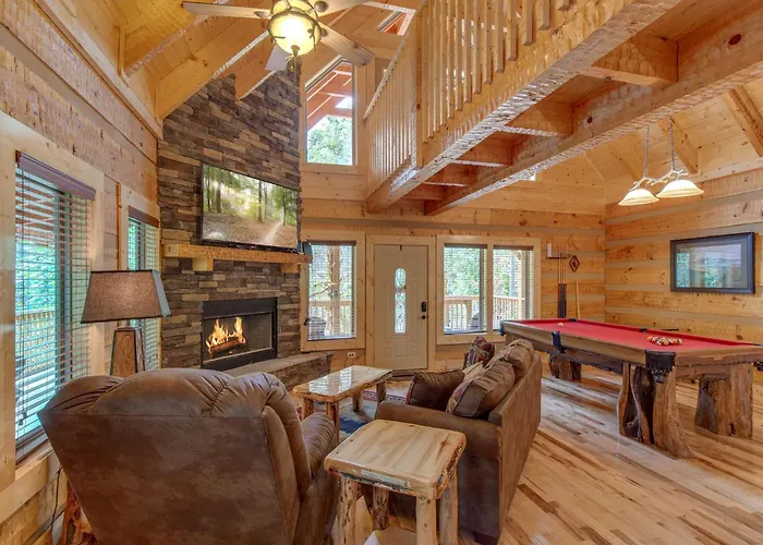 Lovers Hideaway Gatlinburg